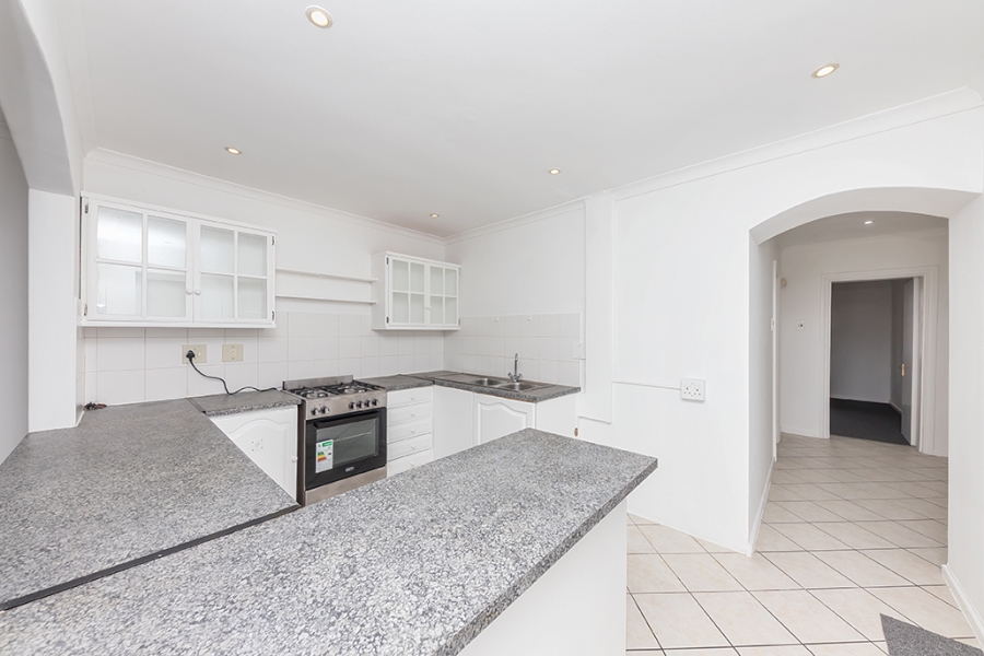 To Let 2 Bedroom Property for Rent in Wynberg Western Cape